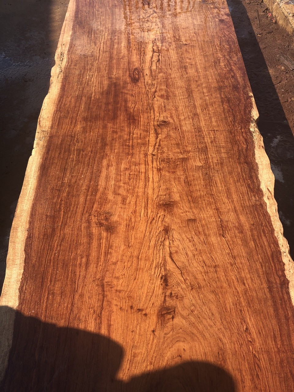 Mặt bàn gỗ Cẩm nguyên khối