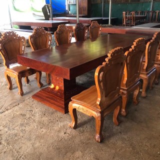 Bộ bàn gỗ nguyên tấm Cẩm Chỉ, ghế gỗ Louis Gõ Đỏ
