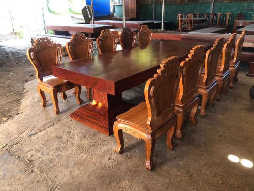Bộ bàn gỗ nguyên tấm Cẩm Chỉ, ghế gỗ Louis Gõ Đỏ
