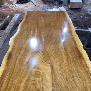 Mặt bàn gỗ nguyên khối bông vân cực đẹp