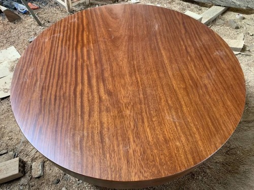 Mặt bàn tròn gỗ Cẩm hồng nguyên khối